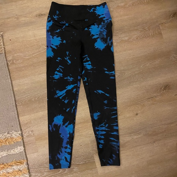 Black and blue tie dye leggings - Picture 2 of 2
